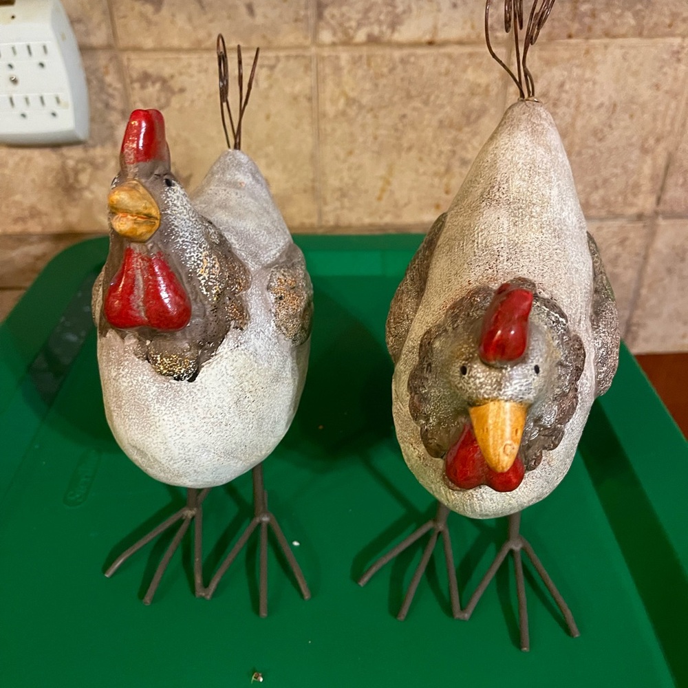 Rustic Rooster Figurines - Picture 2 of 4